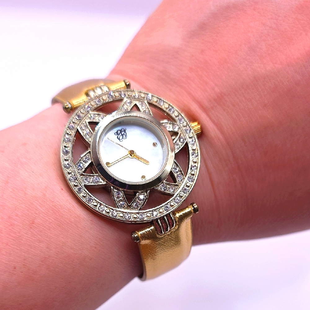 Elizabeth Taylor's WHITE DIAMONDS Watch